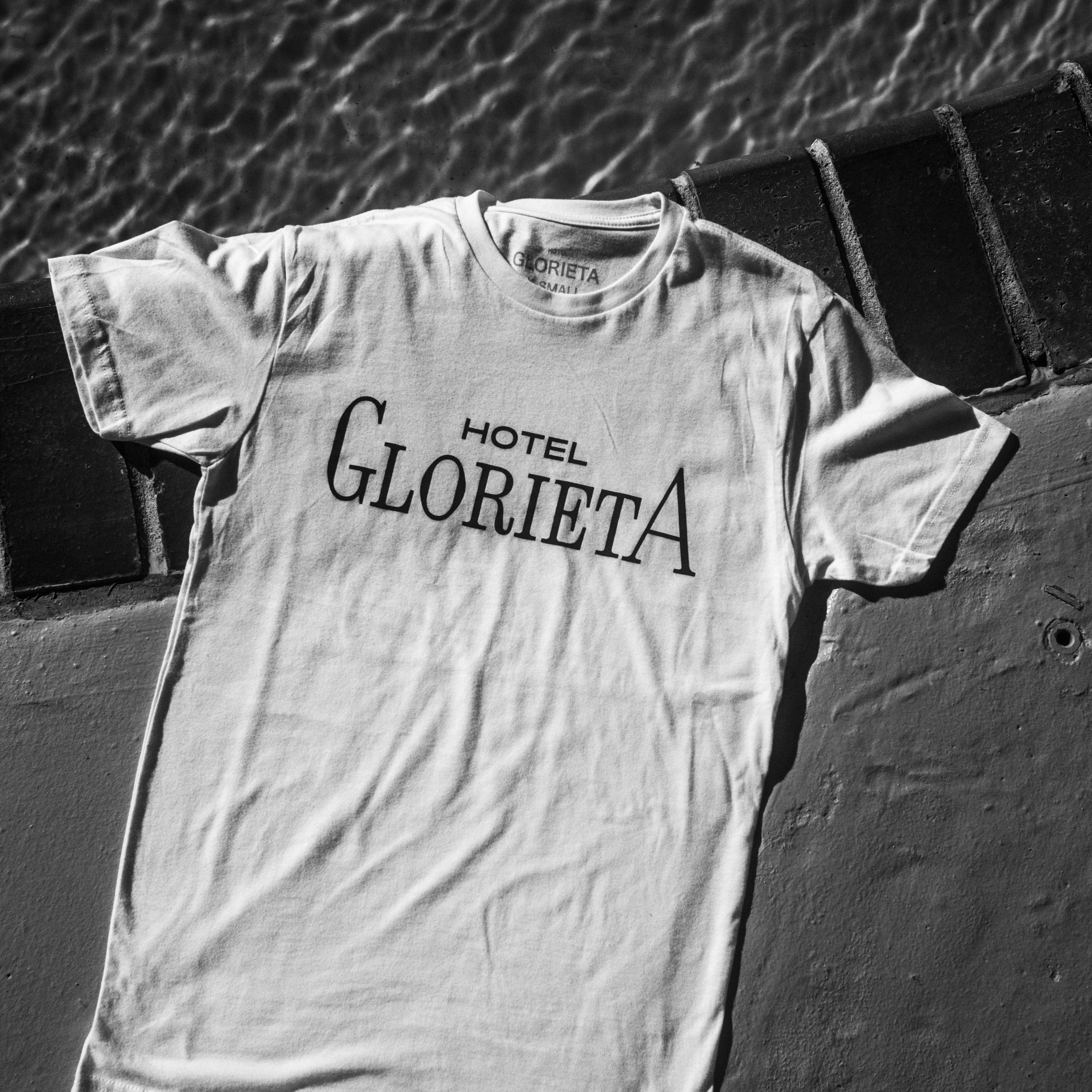 Classic White Hotel Glorieta Tee