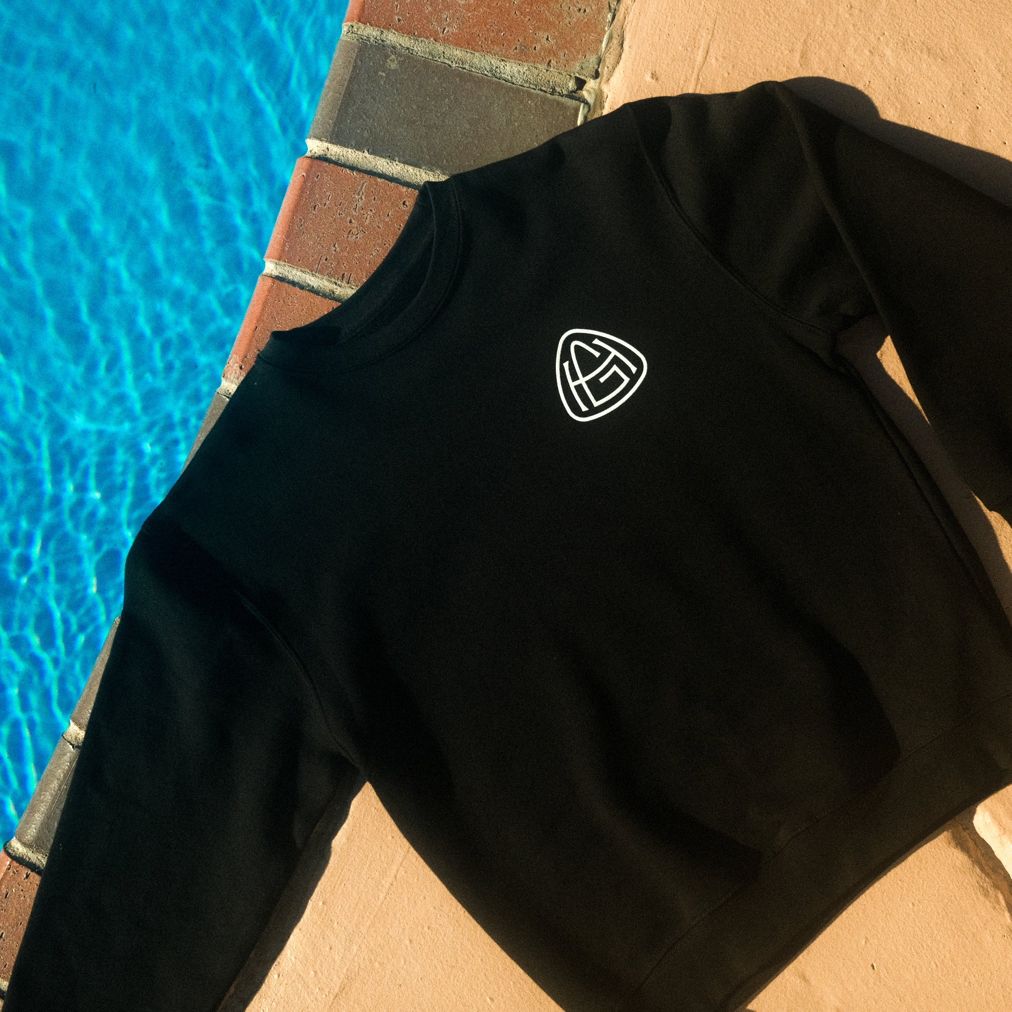 Black Leisure Club Crewneck